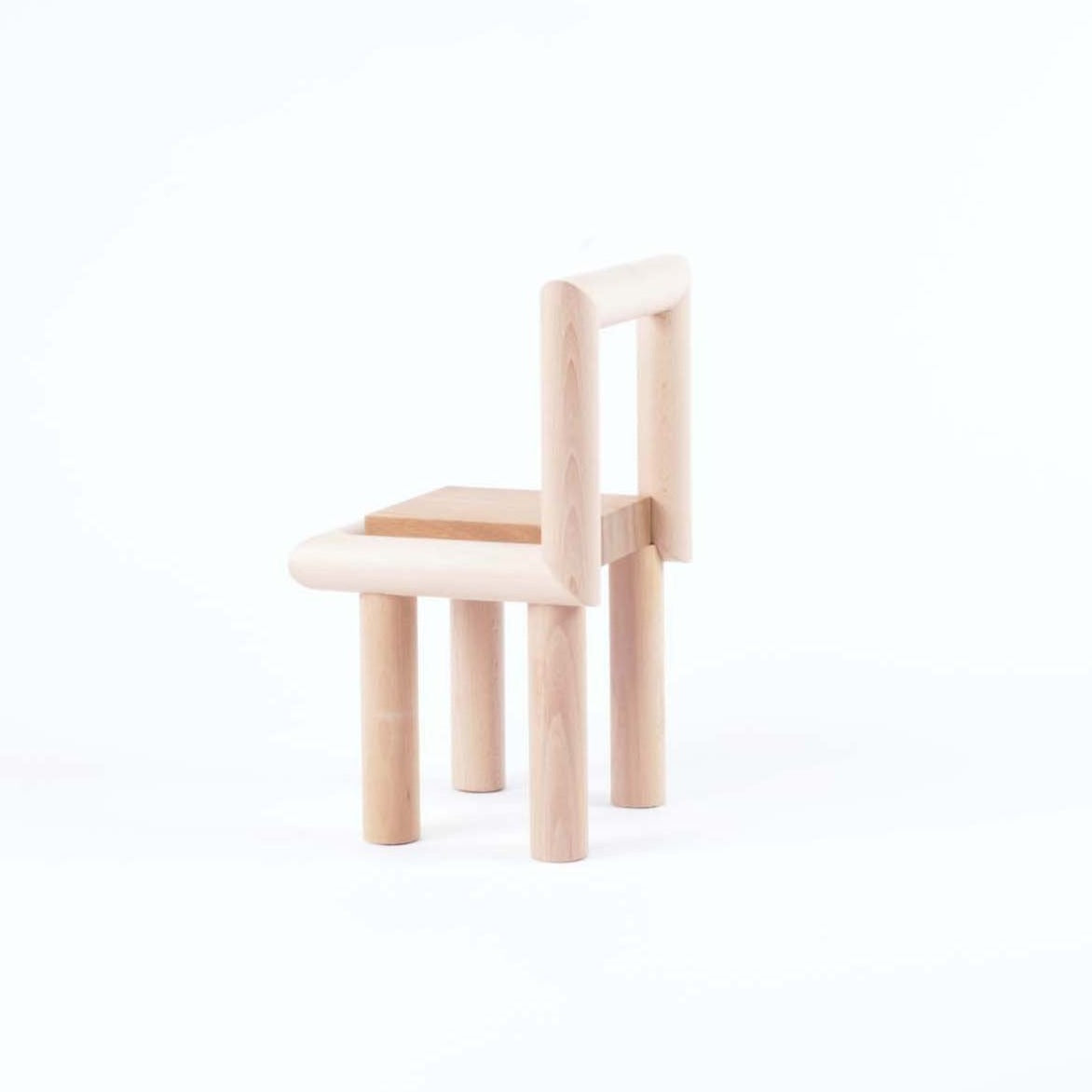 Bold Chair by Santi Guerrero