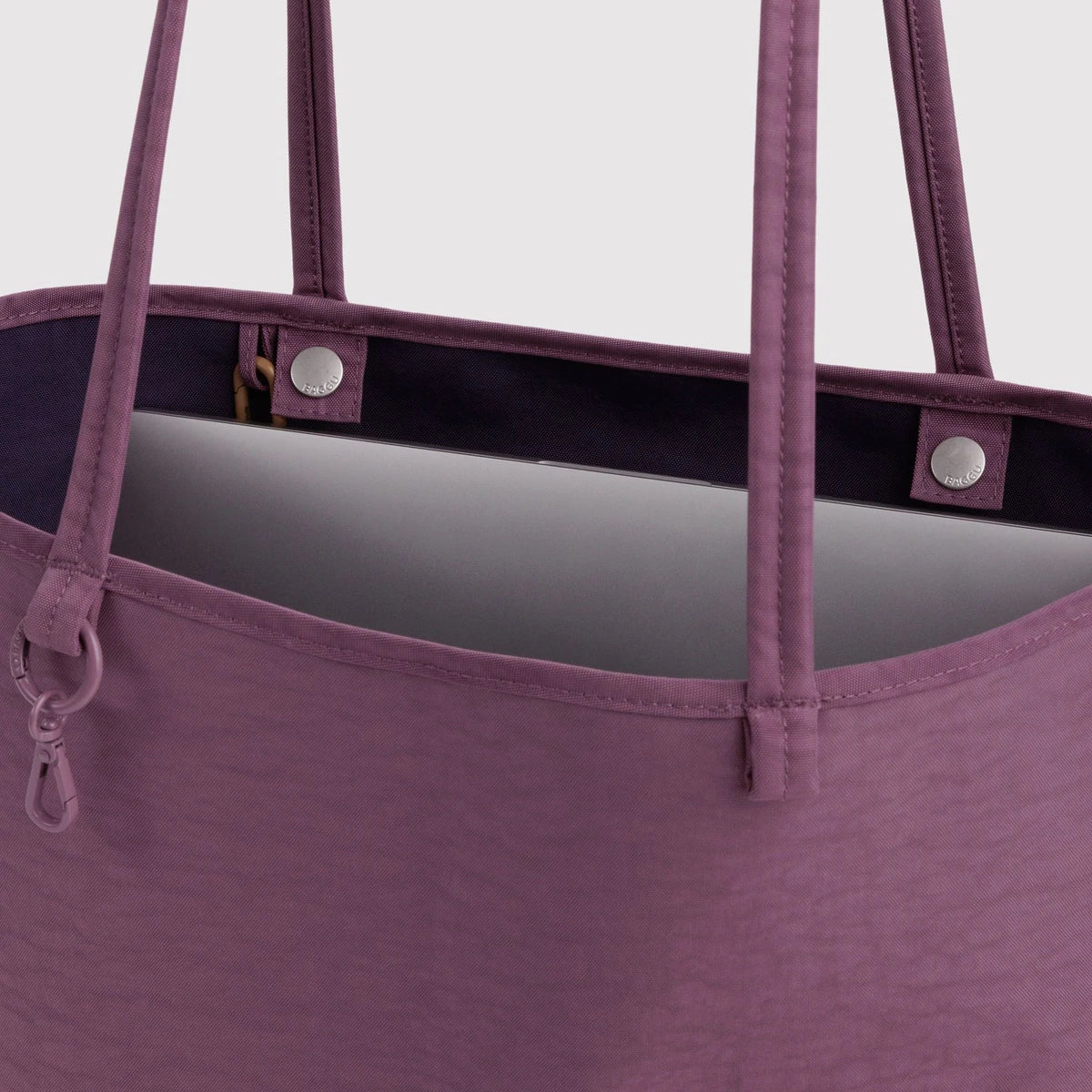 Bolso Medium Nylon Reversible BAGGU