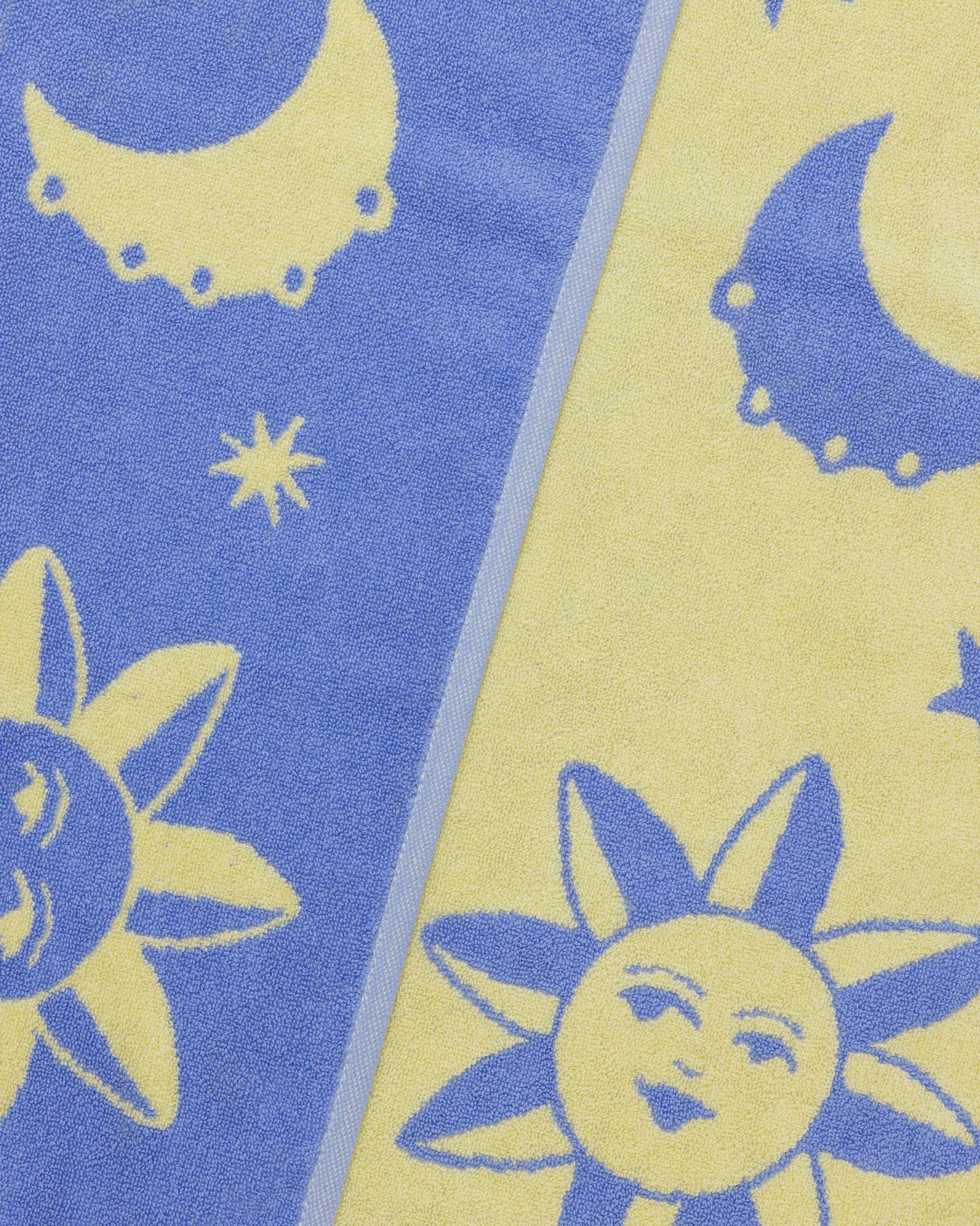 BAGGU large towel - Sun &amp; Moons