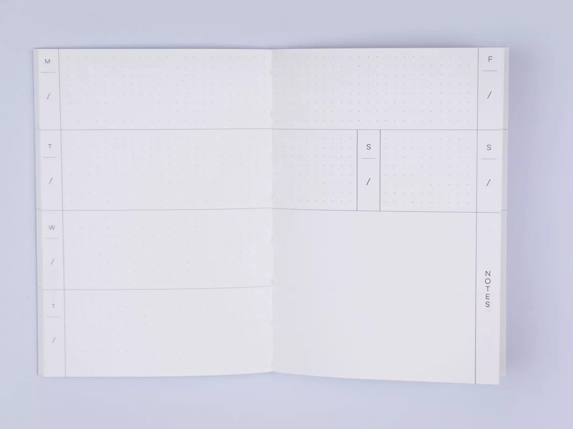 Pocket Undated Weekly Planner A6 - The Completist