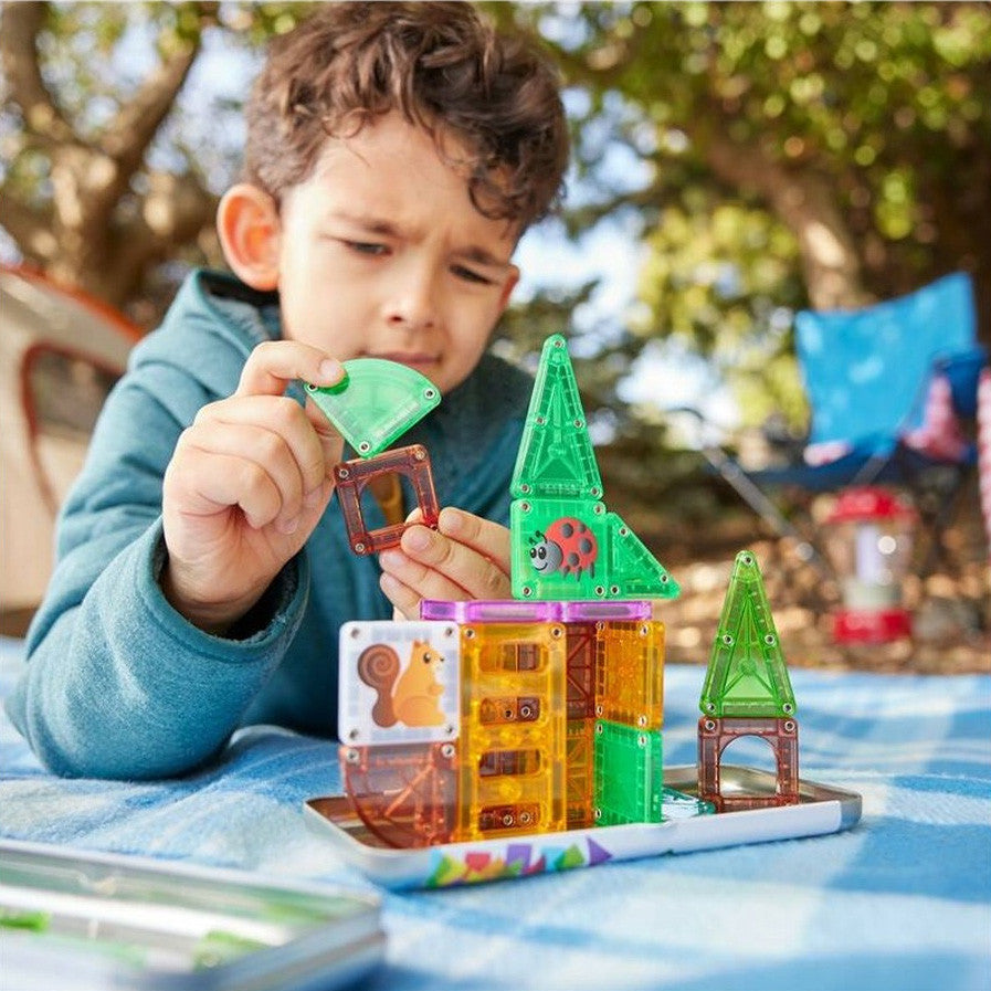 Magna-Tiles MicroMAGS de viaje - Tree House