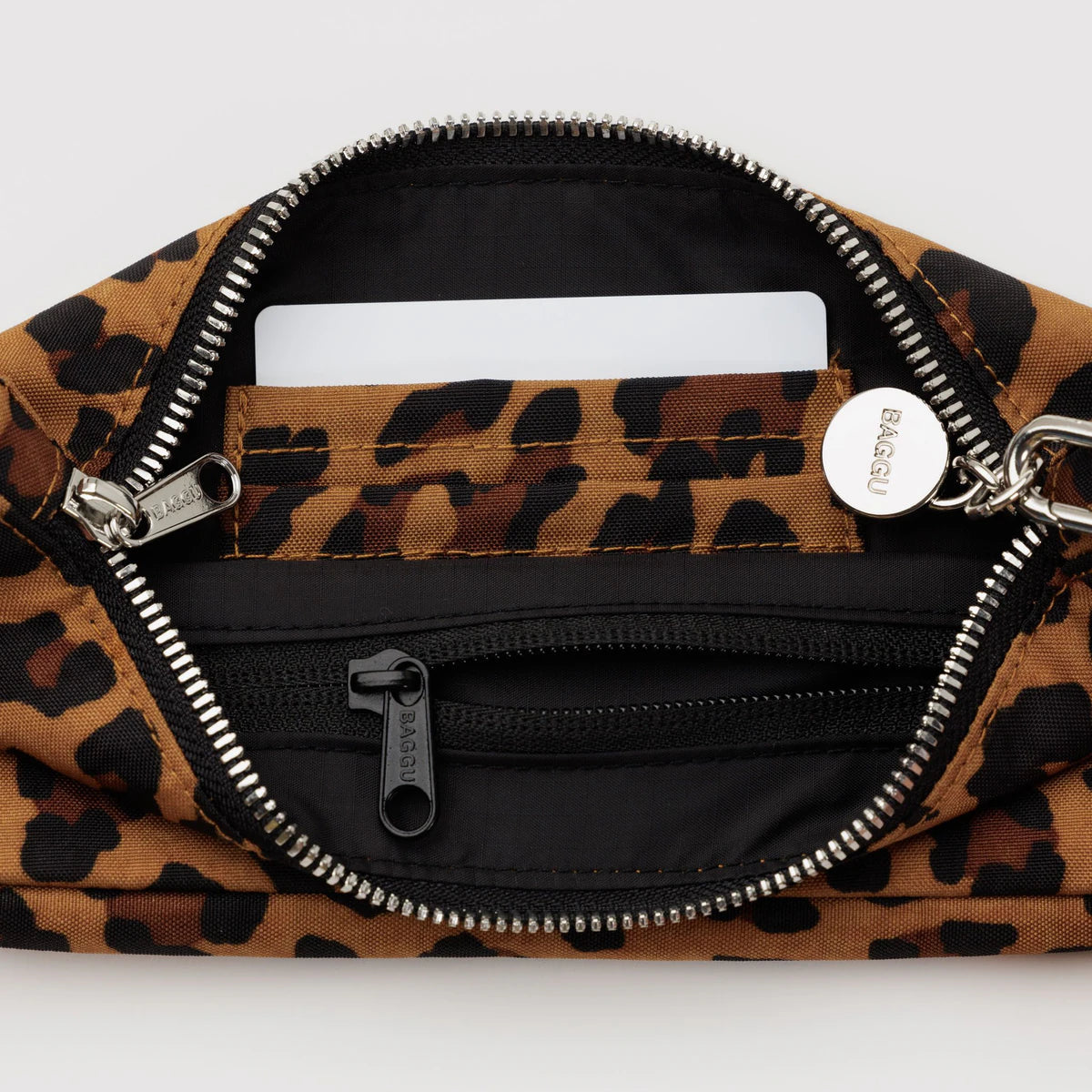 Bolso Nylon Pochette BAGGU