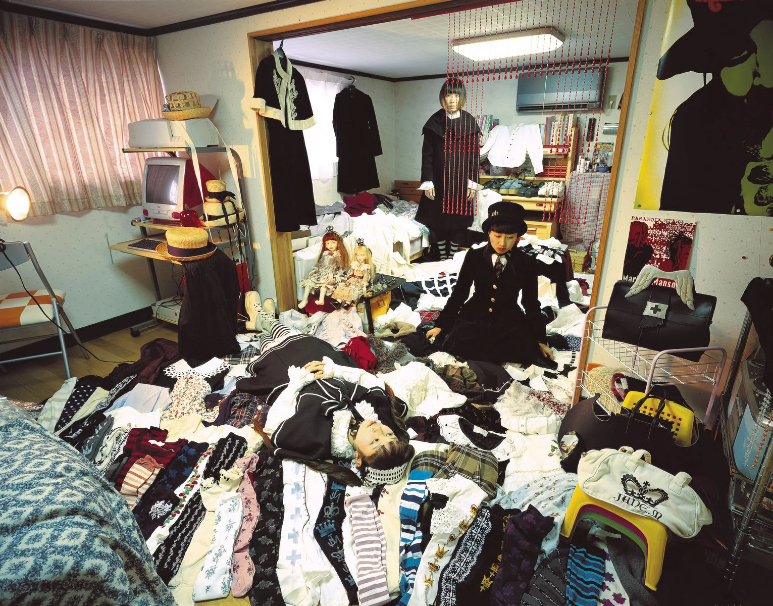 Happy Victims - Kyoichi Tsuzuki