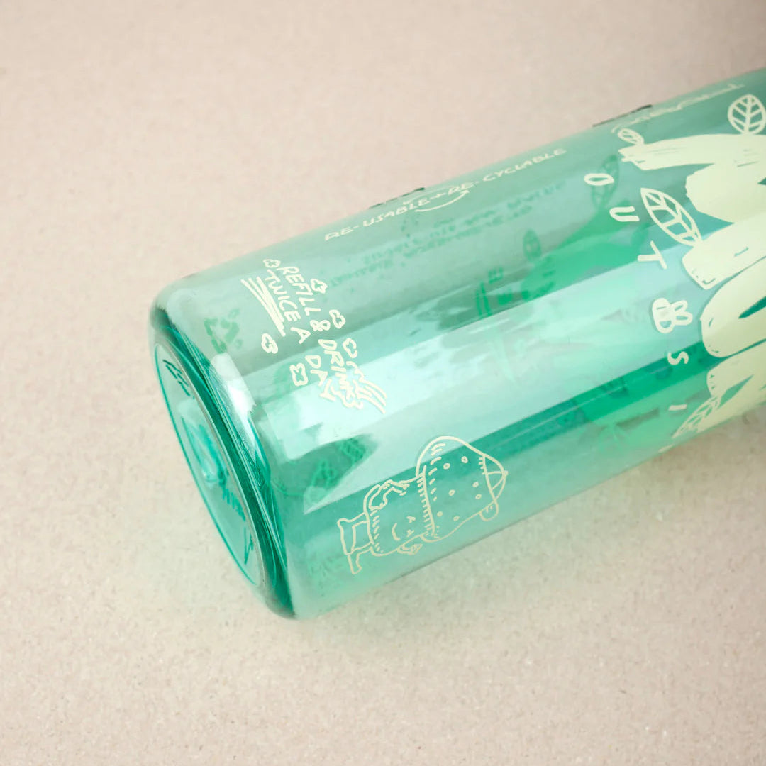 Botella Outside is Free