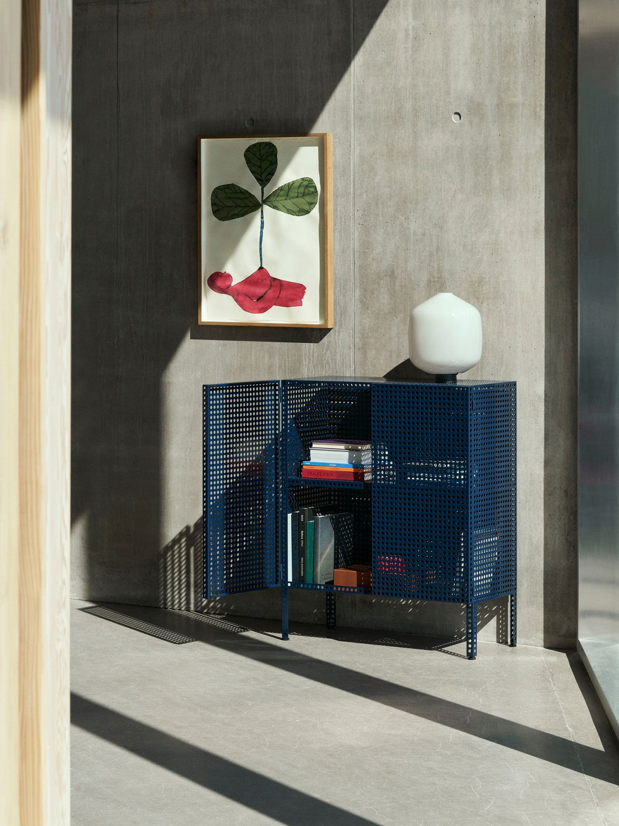 Mueble auxiliar Perforated Cabinet Floor - Medium