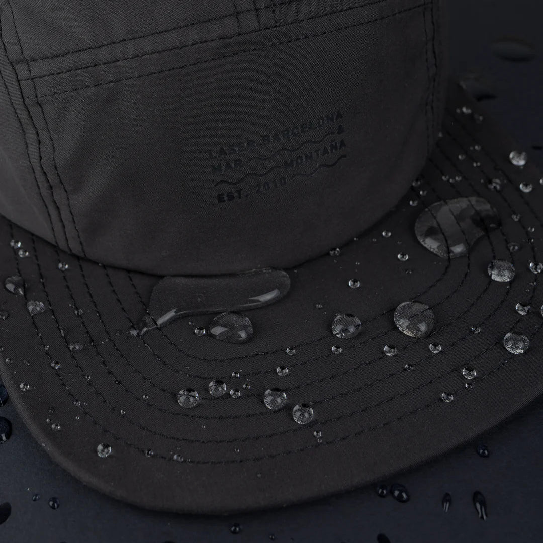 Gorra Borne Tech negra