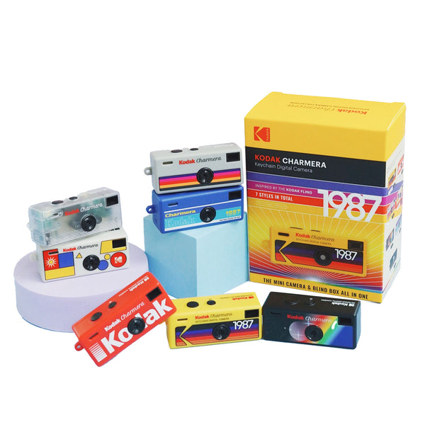 KODAK Charmera — Mini Cámara Digital con Llavero (Caja Sorpresa)