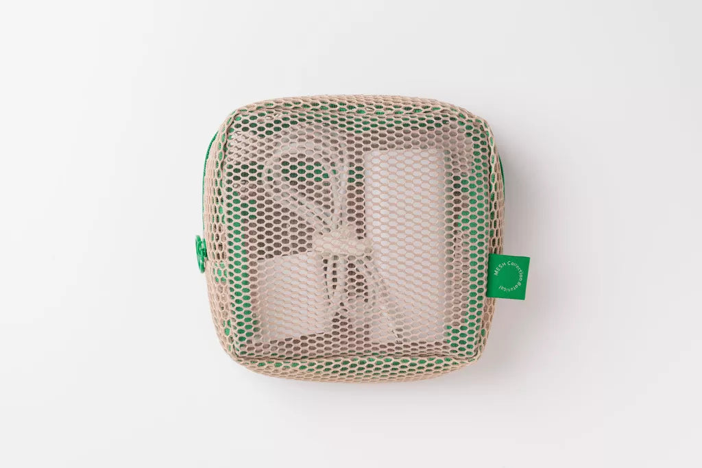 Estuche cuadrado mesh