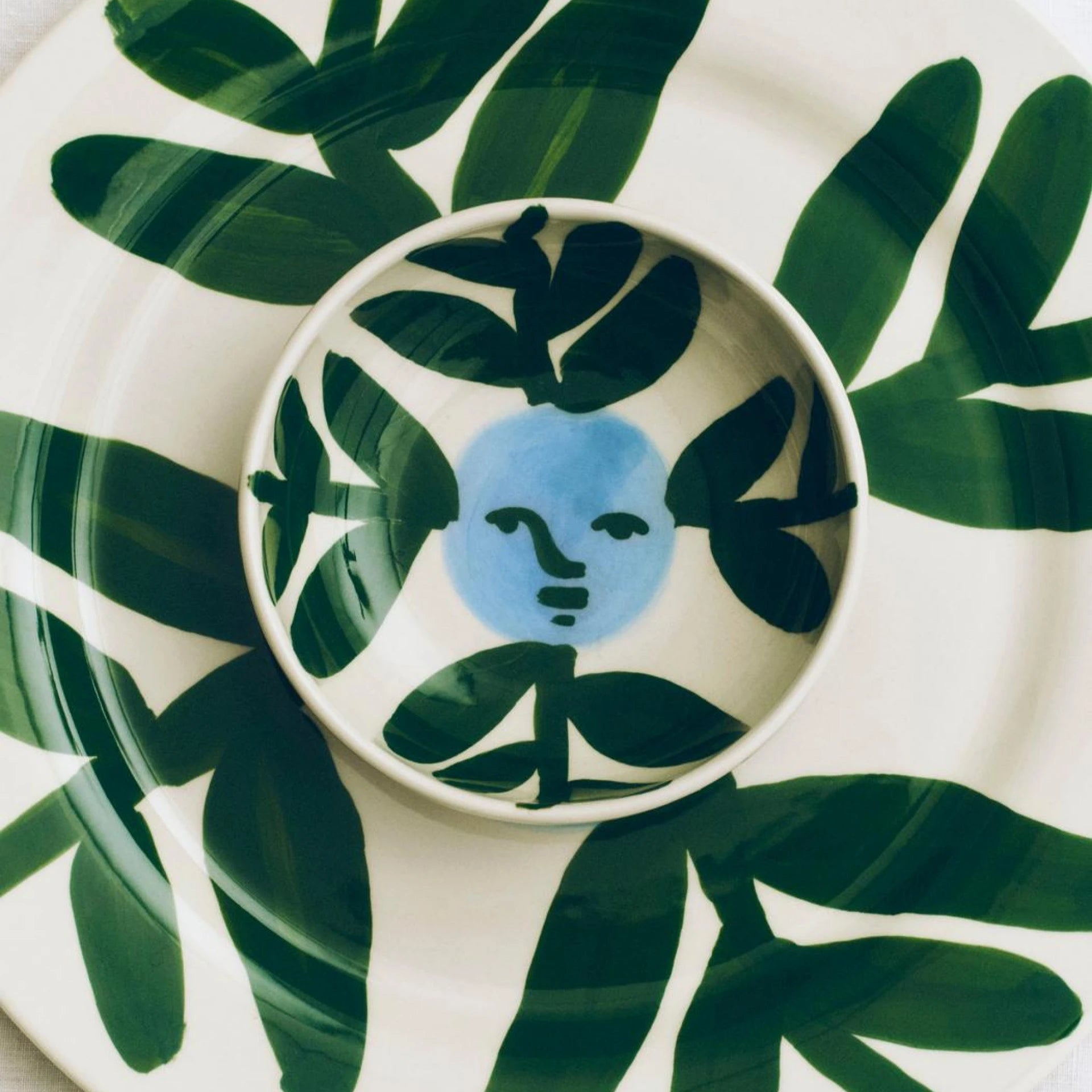 Bowl Deep Moon Face Ø12 La Pittura - HAY