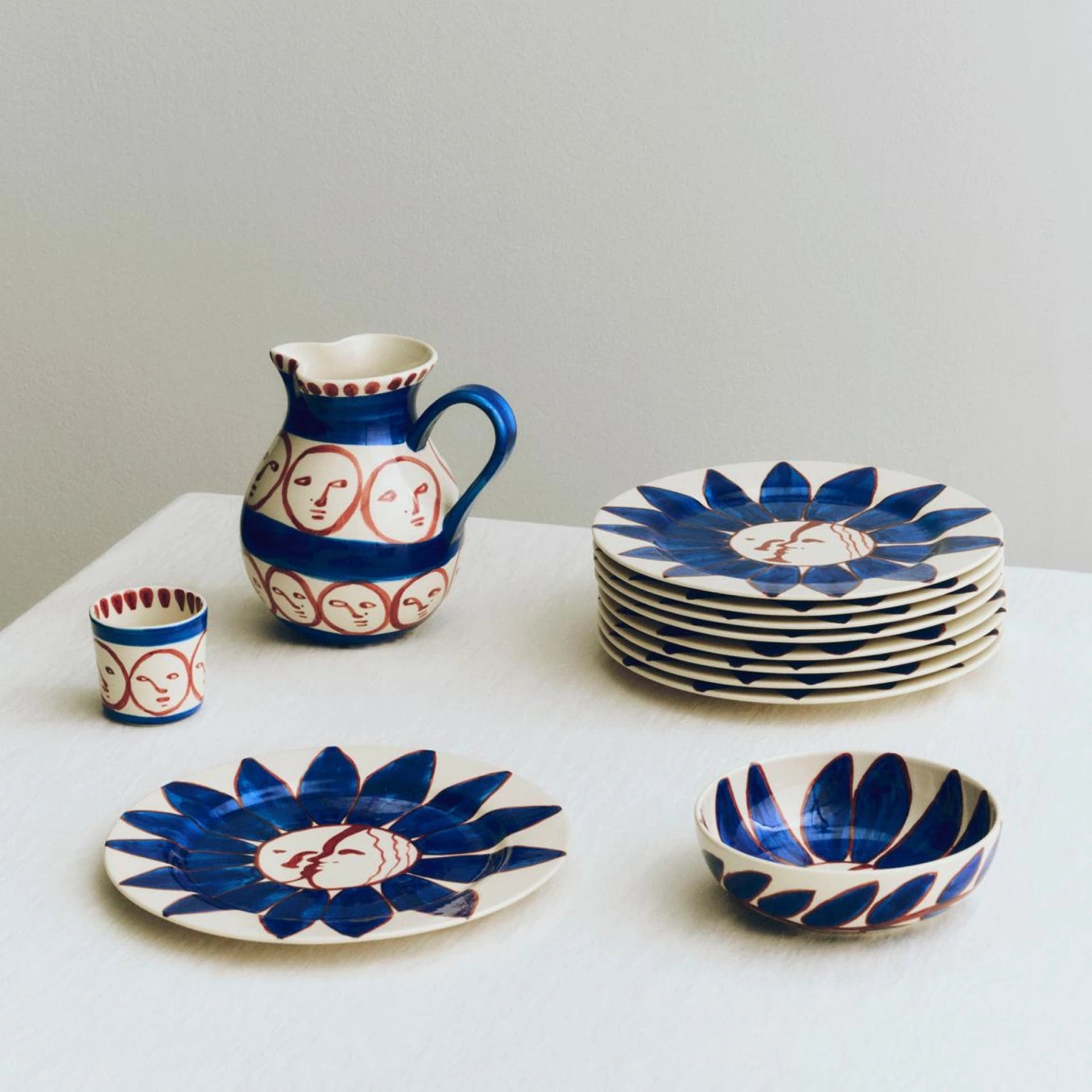 Plato Ø28,5 Deep Blue Flower La Pittura - HAY