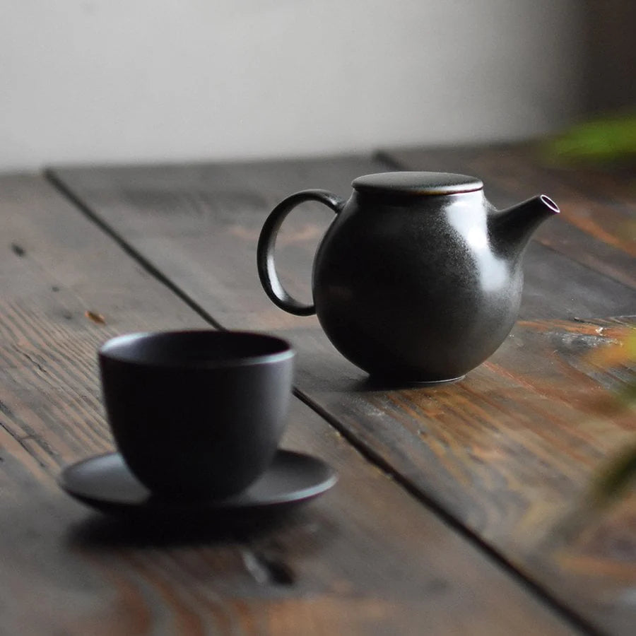 Taza y platillo PEBBLE 180ml - KINTO