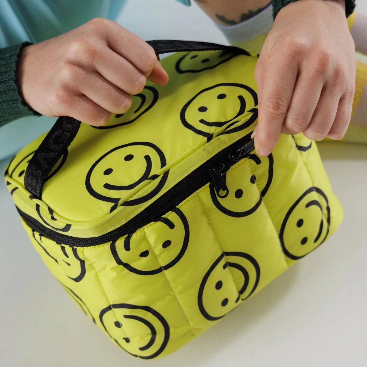 Puffy Lunch Bag BAGGU - Yellow Happy