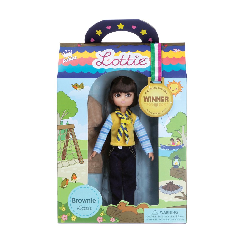 Muñeca Lottie - Scout Brownie