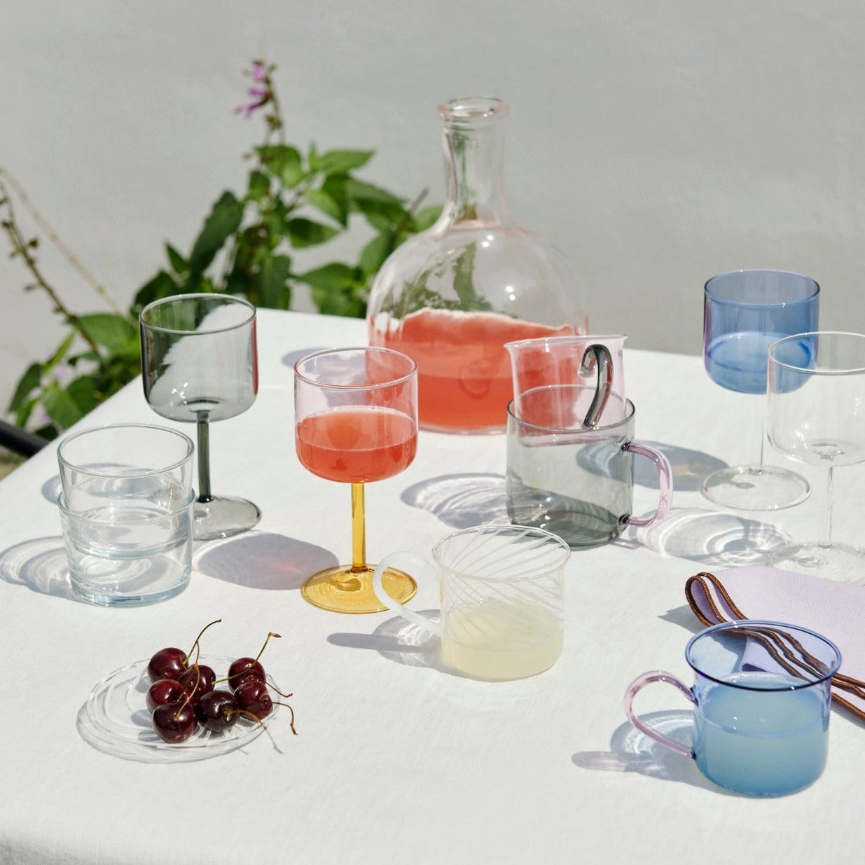copas Tint Wine Glass Set de 2 - azul y transparente