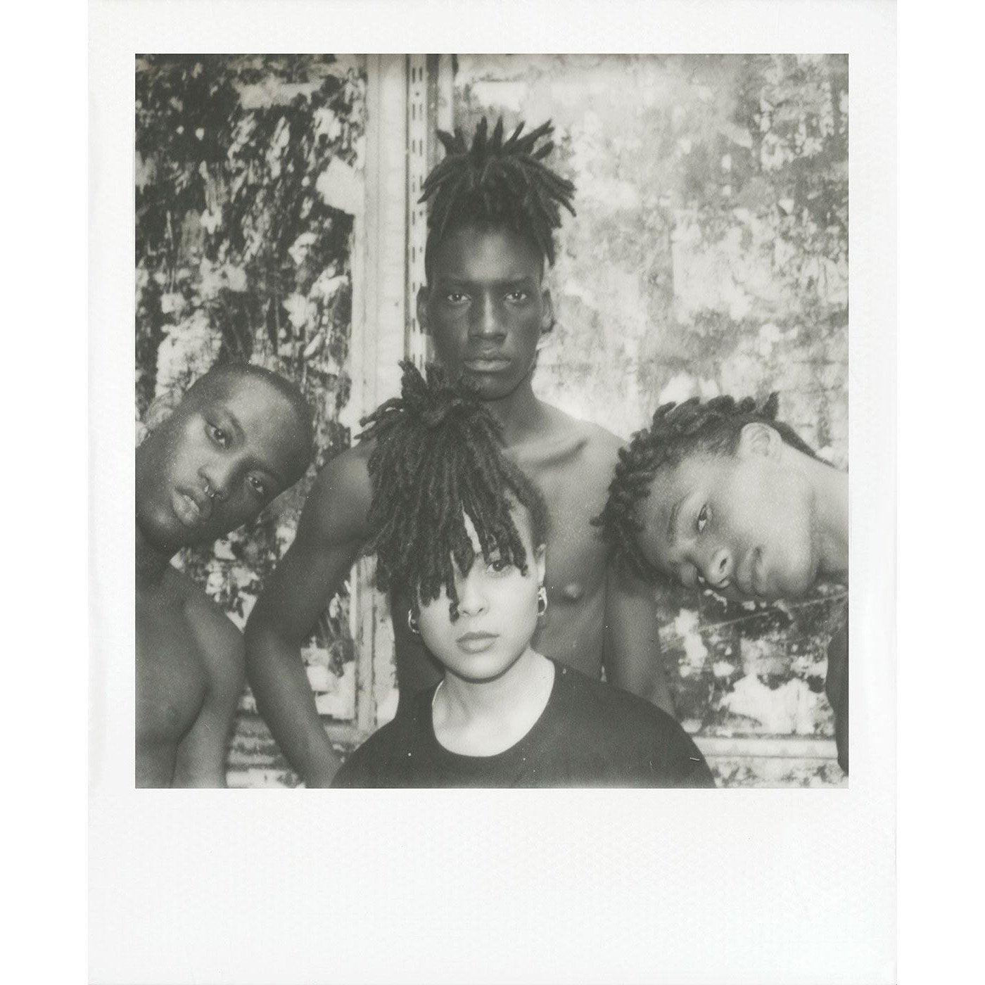Polaroid Now Generation 2 - Negro