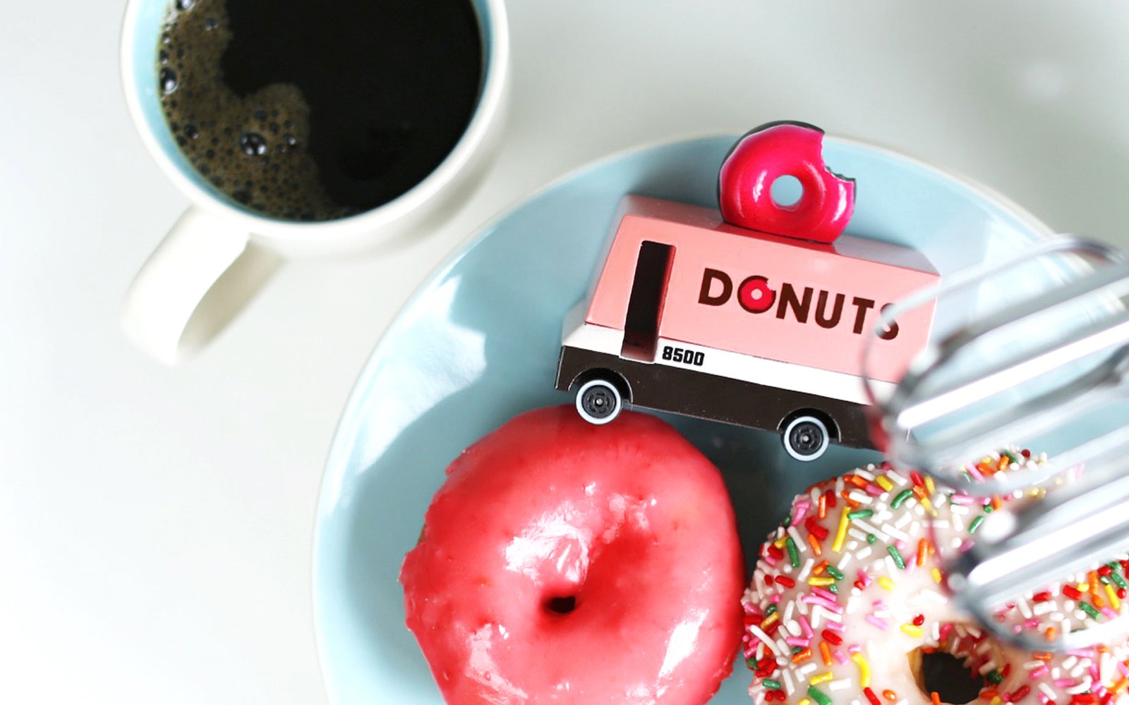 Candyvans Donut Truck 
